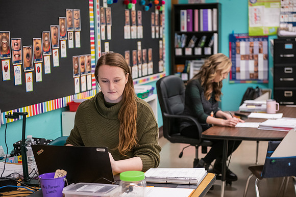 Boyer_Smith_Gwen_StudentTeacher0323ALW_4701