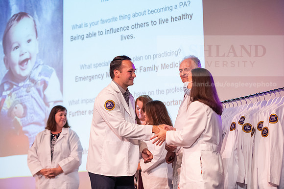 ScharCON_PAWhiteCoat0822ALW_7607