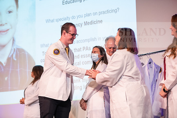 ScharCON_PAWhiteCoat0822ALW_7732