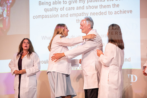 ScharCON_PAWhiteCoat0822ALW_7766