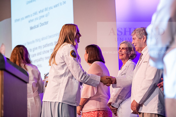 ScharCON_PAWhiteCoat0822ALW_7769