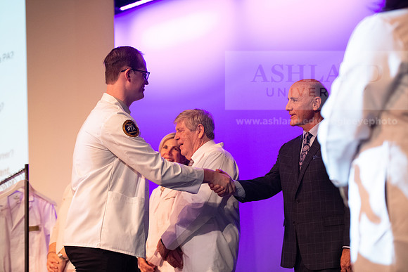 ScharCON_PAWhiteCoat0822ALW_7739