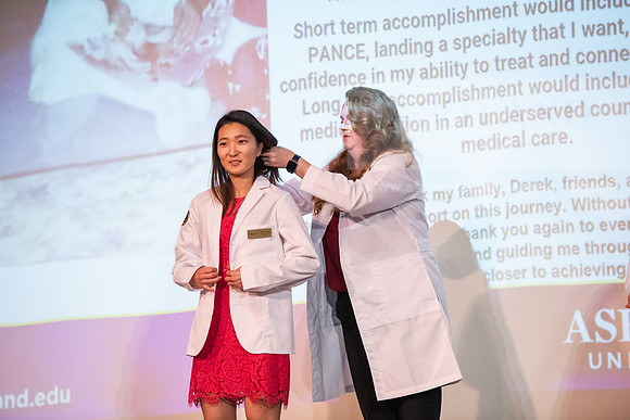 ScharCON_PAWhiteCoat0822ALW_7708