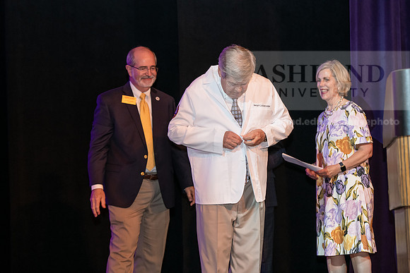 ScharCON_PAWhiteCoat0822ALW_7546