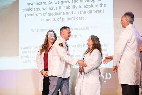 ScharCON_PAWhiteCoat0822ALW_7641