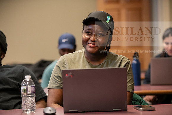 MBADigitalMarketing0324AWB_8204