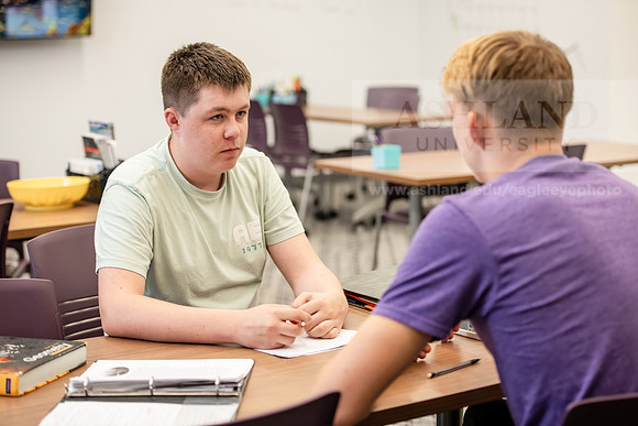 HCLCTutoringSession1024AWB_8113