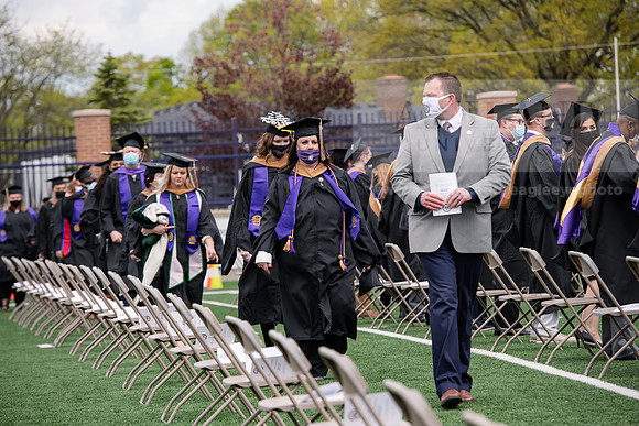 135SPGradProcessional0521ALW_3377