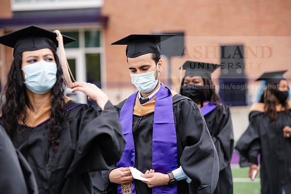 092SPGradProcessional0521ALW_3317