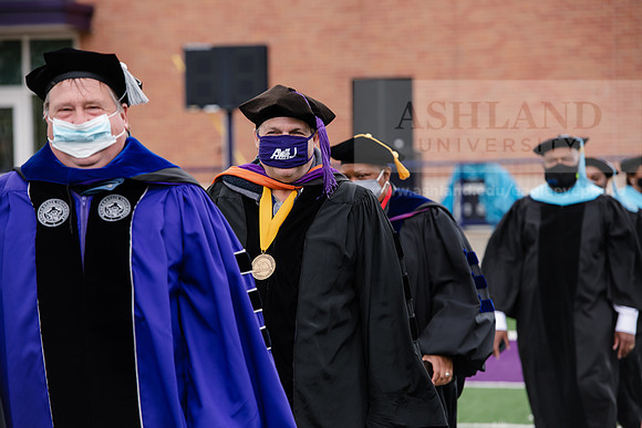 014SPGradProcessional0521ALW_3203