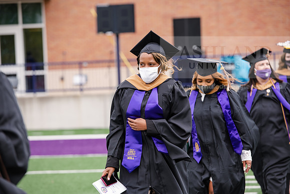 074SPGradProcessional0521ALW_3290