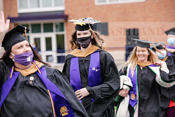 078SPGradProcessional0521ALW_3296