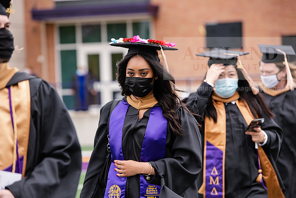 108SPGradProcessional0521ALW_3339