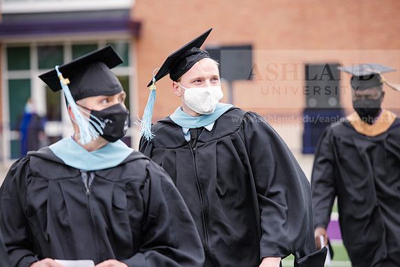049SPGradProcessional0521ALW_3259
