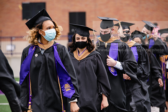103SPGradProcessional0521ALW_3331