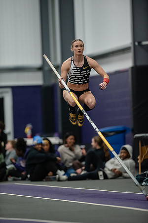 041KatieMoonPoleVault0224ALW_7566