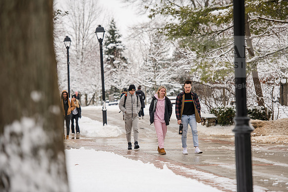 WinterCampusLife0123ALW_4234