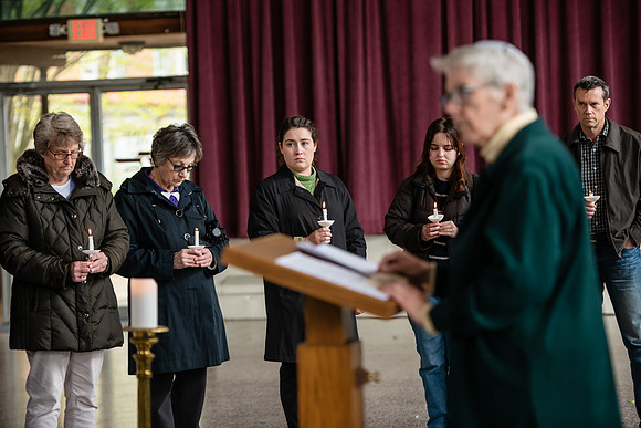 HolocaustRemembranceDay0423ALW_5702