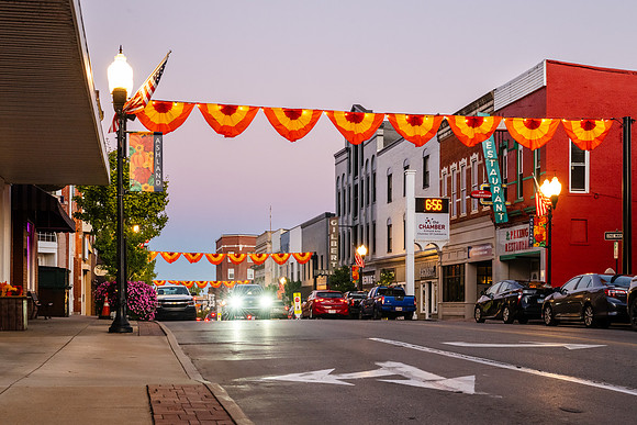 DowntownAshlandFall1025AWB_3409