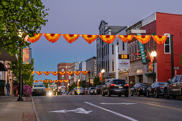 DowntownAshlandFall1025AWB_3448