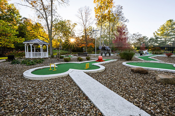 BrooksideParkMiniGolf1025AWB_1914