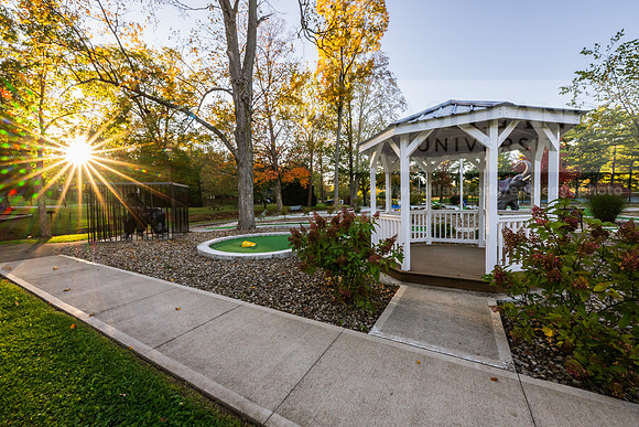 BrooksideParkMiniGolf1025AWB_1934