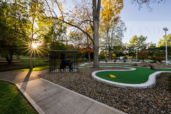 BrooksideParkMiniGolf1025AWB_1950
