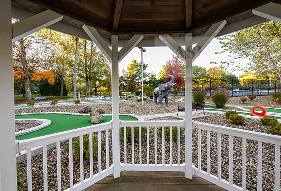 BrooksideParkMiniGolf1025AWB_1960