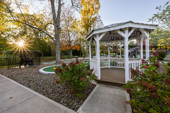 BrooksideParkMiniGolf1025AWB_1972