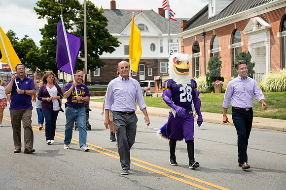 Ashland Palooza_AU Parade0819ALW_8181
