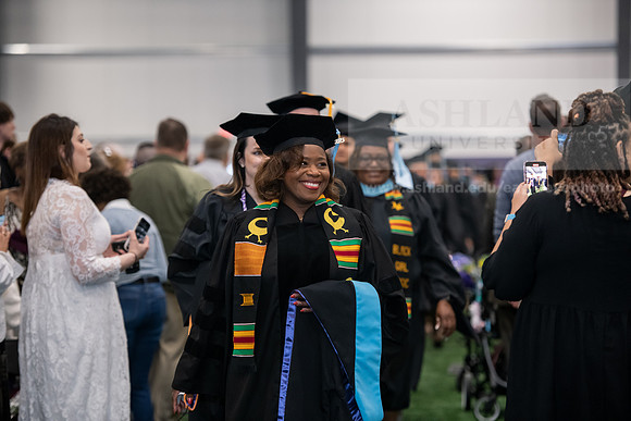 009SPGradProcessional0523ALW_1814