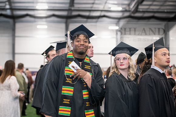 107SPGradProcessional0523ALW_1932