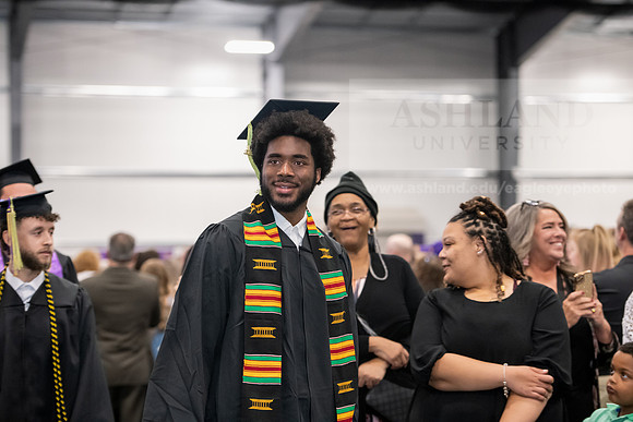 104SPGradProcessional0523ALW_1927