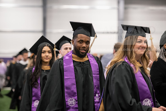036SPGradProcessional0523ALW_1847