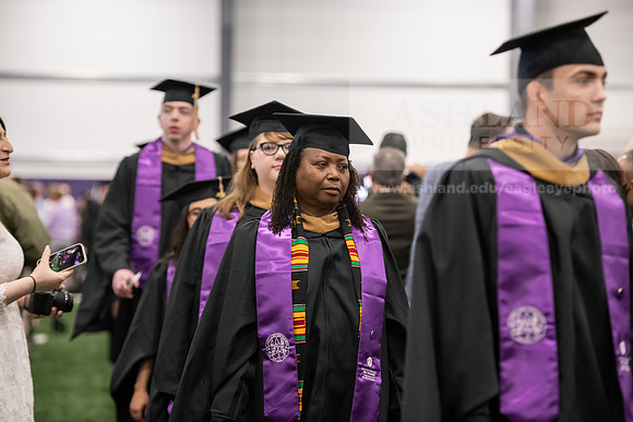033SPGradProcessional0523ALW_1843