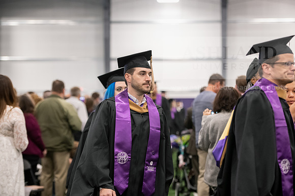 027SPGradProcessional0523ALW_1835