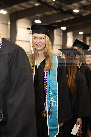 205SPGradProcessional0523CCP19465