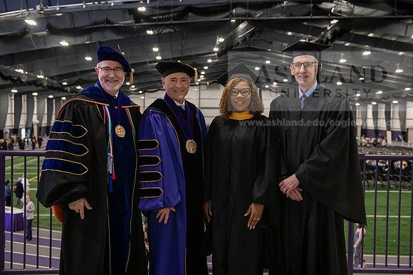 009SPGradPlatform0523ALW_1732