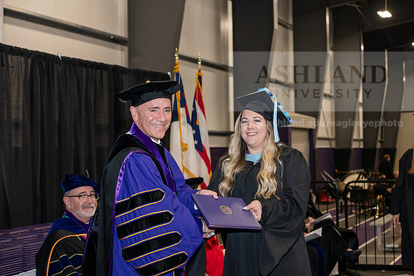 028SPGraduate0523ALW_2221
