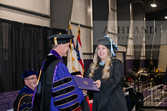 027SPGraduate0523ALW_2220