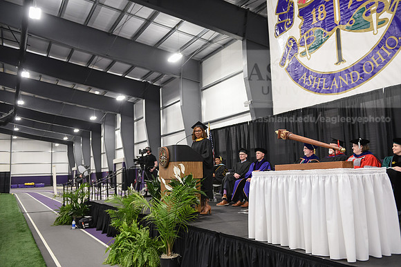 193SPGradCeremony0523ALW_5708