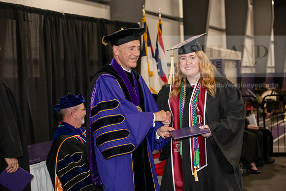 032SPGraduate0523ALW_3284