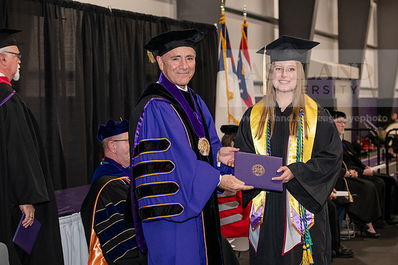 045SPGraduate0523ALW_3293