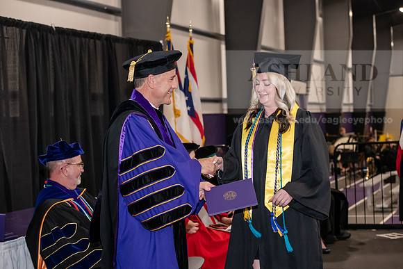 035SPGraduate0523ALW_3285