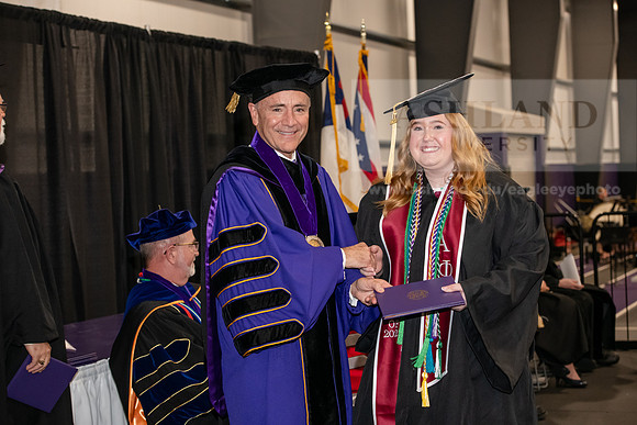031SPGraduate0523ALW_3283