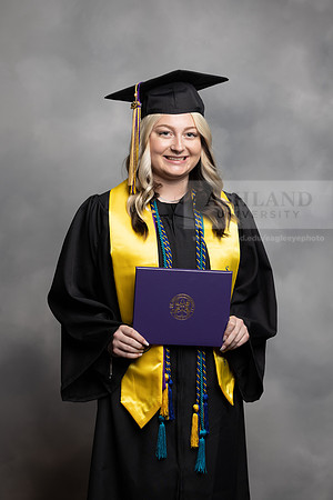 038SPGraduate0523CCP10310