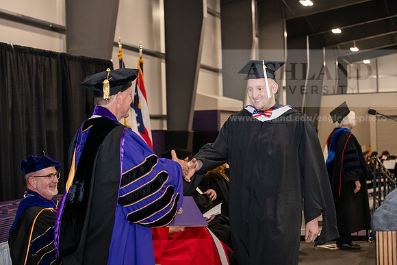 049SPGraduate0523ALW_2401