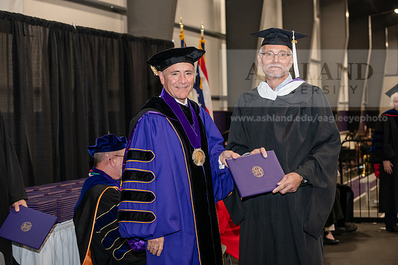 055SPGraduate0523ALW_2406