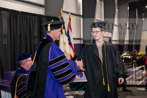 005SPGraduate0523ALW_2802