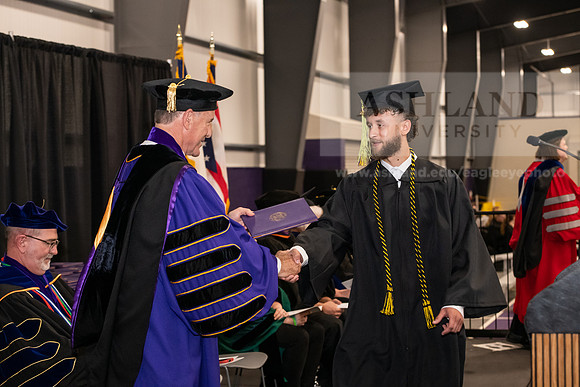 016SPGraduate0523ALW_2809